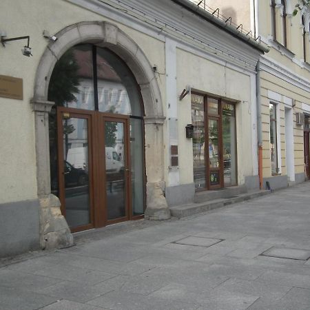 Apartament Bbb48 Cluj-Napoca Luaran gambar
